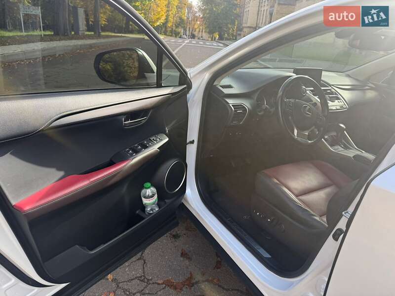 Внедорожник / Кроссовер Lexus NX 2018 в Киеве