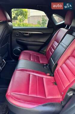 Внедорожник / Кроссовер Lexus NX 2016 в Ивано-Франковске