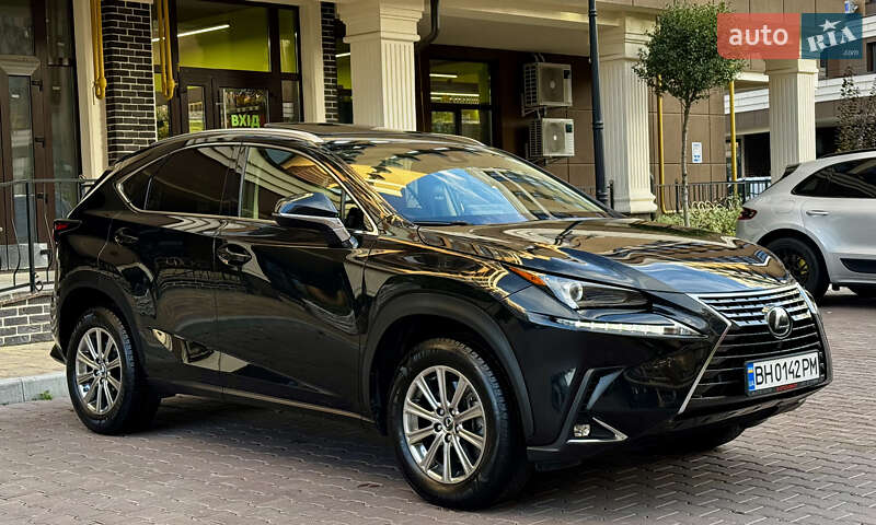 Внедорожник / Кроссовер Lexus NX 2021 в Киеве