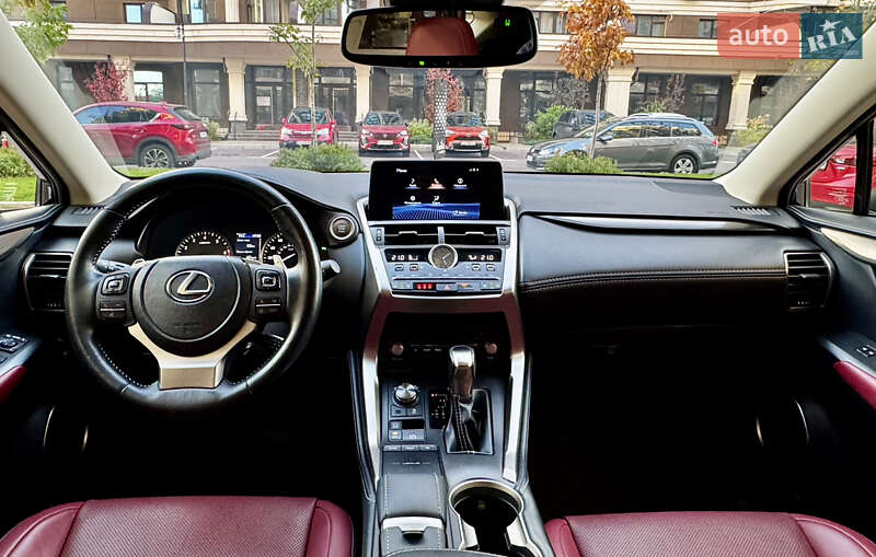 Внедорожник / Кроссовер Lexus NX 2021 в Киеве