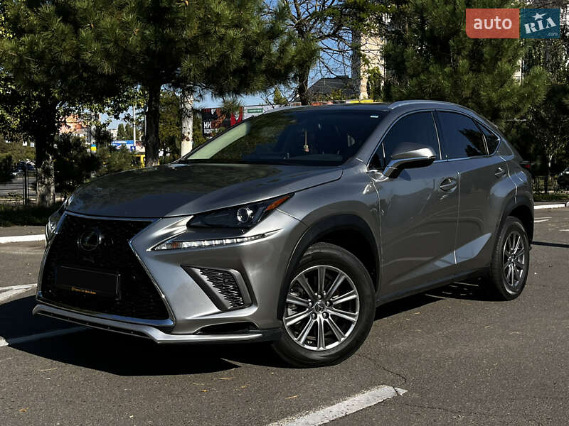 Lexus NX 2019