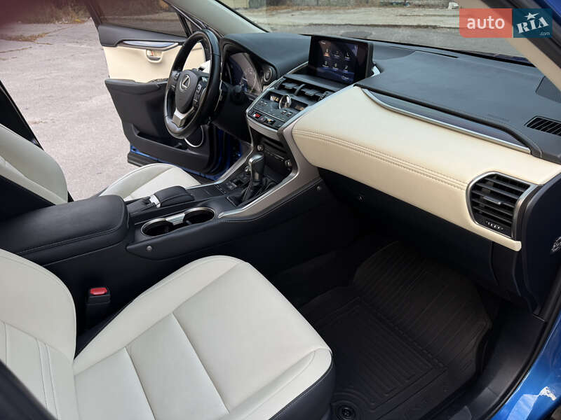 Позашляховик / Кросовер Lexus NX 2019 в Харкові