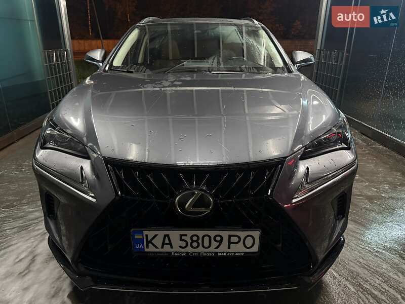 Lexus NX 2020