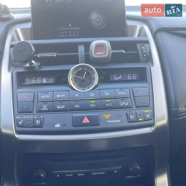 Позашляховик / Кросовер Lexus NX 2015 в Києві фото 17 Позашляховик / Кросовер Lexus NX 2015 в Києві