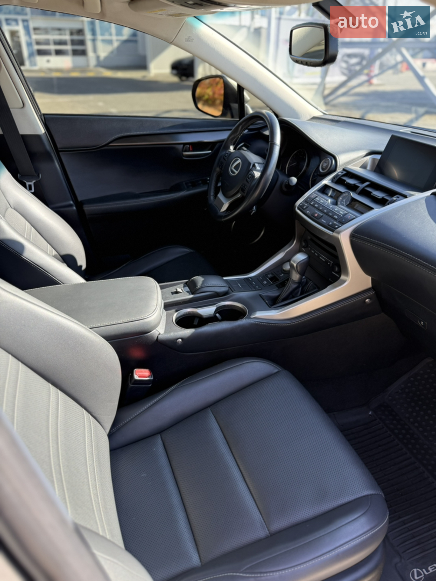 2016 Lexus NX - мініатюра 28