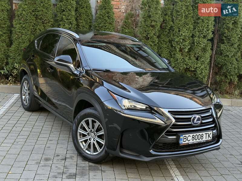 Позашляховик / Кросовер Lexus NX 2015 в Львові