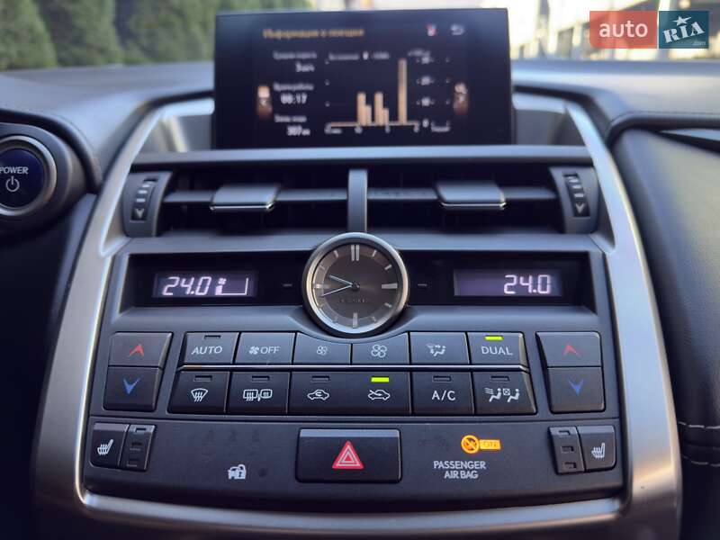 Позашляховик / Кросовер Lexus NX 2015 в Львові