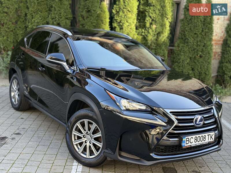 Позашляховик / Кросовер Lexus NX 2015 в Львові