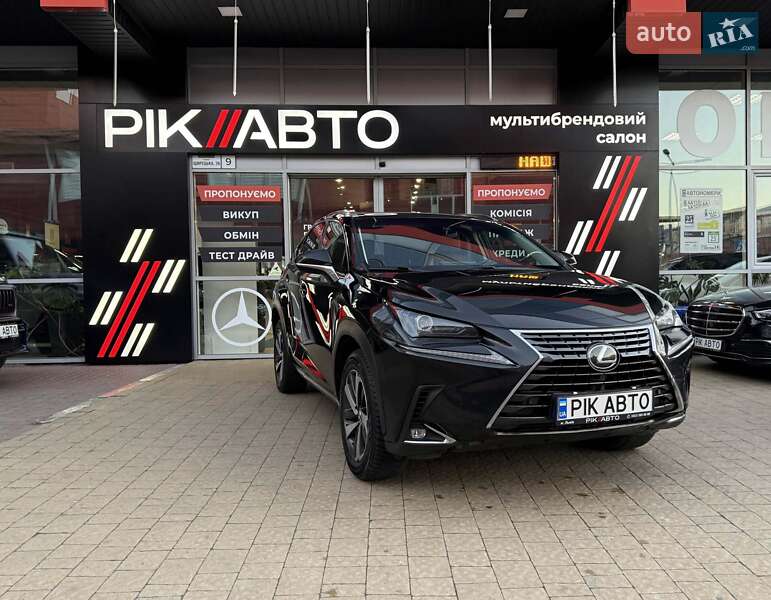 Lexus NX 2018