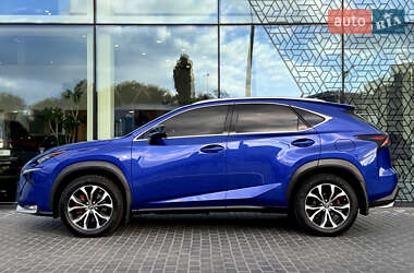 Позашляховик / Кросовер Lexus NX 2015 в  фото 2 Позашляховик / Кросовер Lexus NX 2015 в