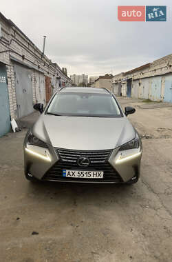 Позашляховик / Кросовер Lexus NX 2018 в  фото 2 Позашляховик / Кросовер Lexus NX 2018 в