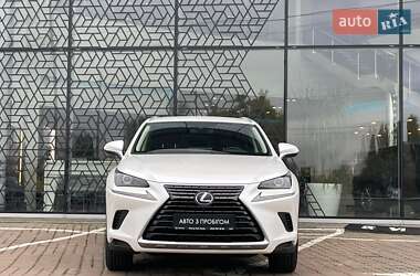 Позашляховик / Кросовер Lexus NX 2021 в 