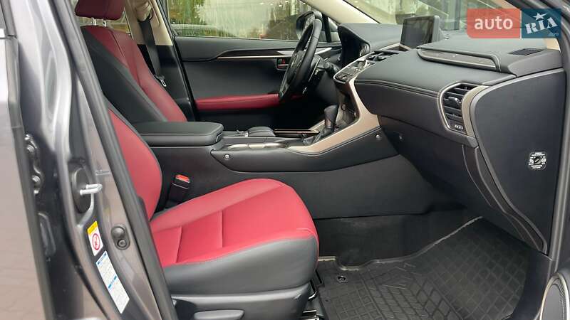 Позашляховик / Кросовер Lexus NX 2019 в Києві