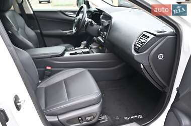 Позашляховик / Кросовер Lexus NX 2022 в 