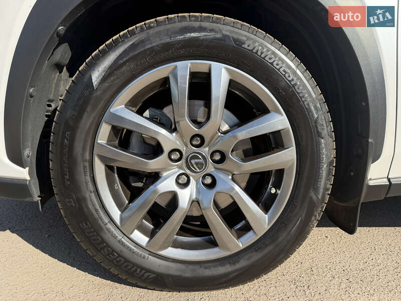 Позашляховик / Кросовер Lexus NX 2019 в Кривому Розі