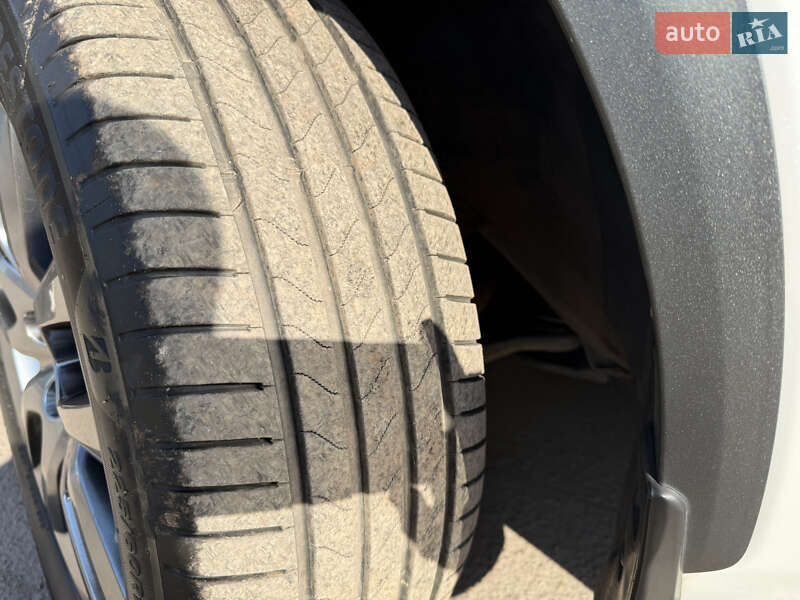 Позашляховик / Кросовер Lexus NX 2019 в Кривому Розі