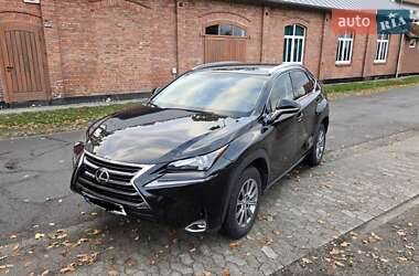 Позашляховик / Кросовер Lexus NX 2015 в Львові