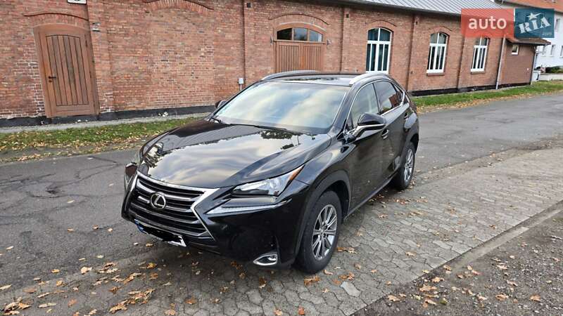 Позашляховик / Кросовер Lexus NX 2015 в Львові фото 4 Позашляховик / Кросовер Lexus NX 2015 в Львові