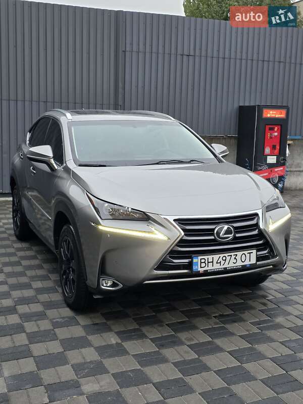 Позашляховик / Кросовер Lexus NX 2014 в Хмельницькому фото 8 Позашляховик / Кросовер Lexus NX 2014 в Хмельницькому