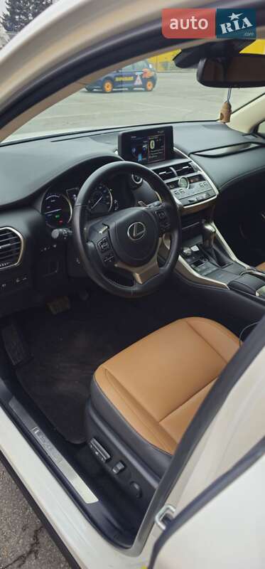 Позашляховик / Кросовер Lexus NX 2020 в Києві