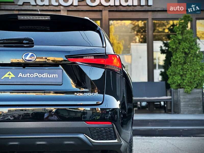 Внедорожник / Кроссовер Lexus NX 2020 в Киеве