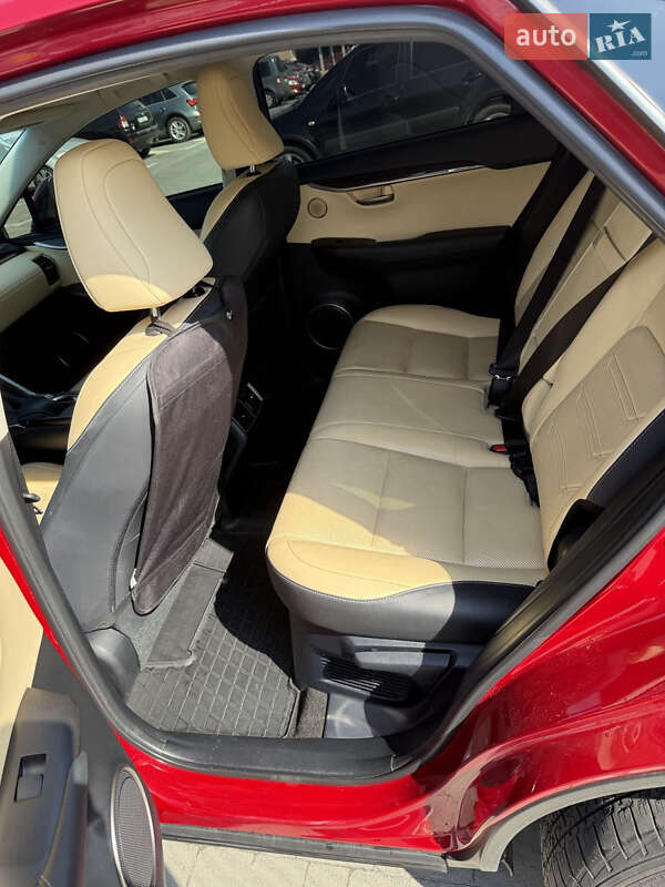 Позашляховик / Кросовер Lexus NX 2014 в Львові фото 17 Позашляховик / Кросовер Lexus NX 2014 в Львові