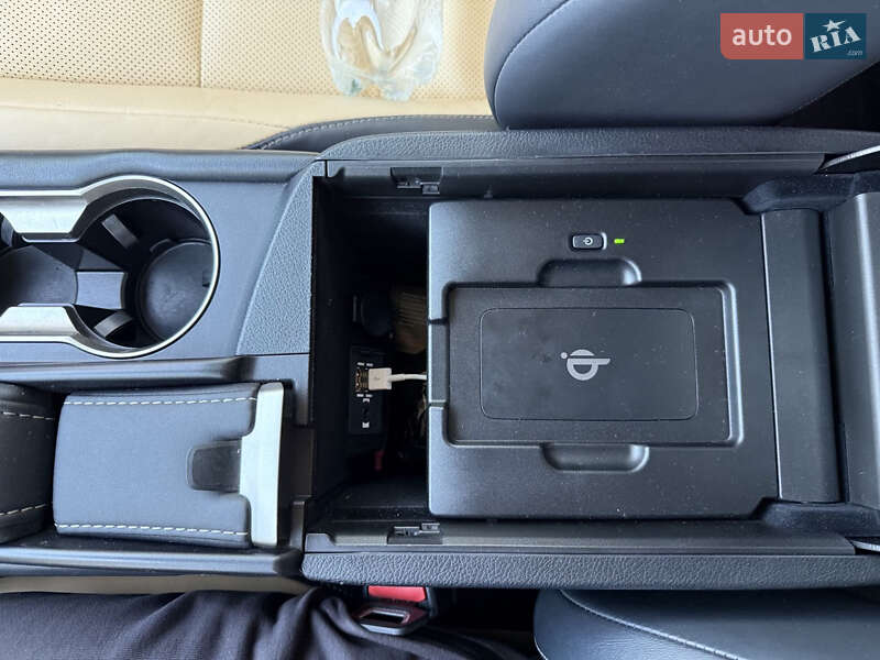 Позашляховик / Кросовер Lexus NX 2014 в Львові фото 30 Позашляховик / Кросовер Lexus NX 2014 в Львові