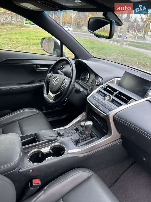 Позашляховик / Кросовер Lexus NX 2017 в Харкові фото 7 Позашляховик / Кросовер Lexus NX 2017 в Харкові