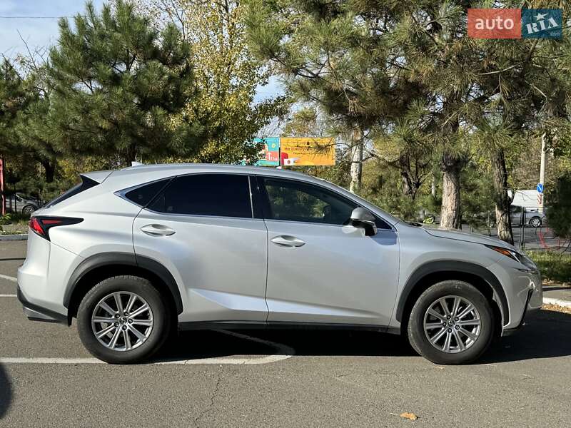 Позашляховик / Кросовер Lexus NX 2018 в Одесі фото 12 Позашляховик / Кросовер Lexus NX 2018 в Одесі