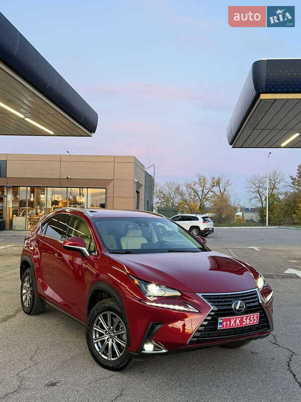 Позашляховик / Кросовер Lexus NX 2018 в Дніпрі