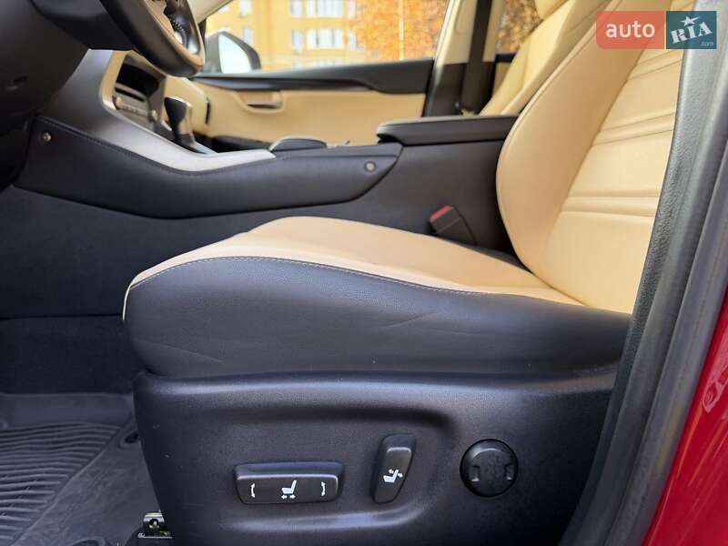 Позашляховик / Кросовер Lexus NX 2020 в Києві