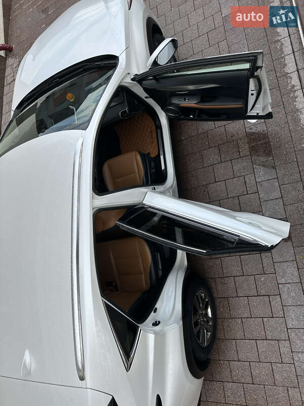 Позашляховик / Кросовер Lexus NX 2021 в Тячеві фото 26 Позашляховик / Кросовер Lexus NX 2021 в Тячеві