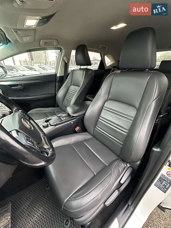 Позашляховик / Кросовер Lexus NX 2015 в Білогородці фото 20 Позашляховик / Кросовер Lexus NX 2015 в Білогородці