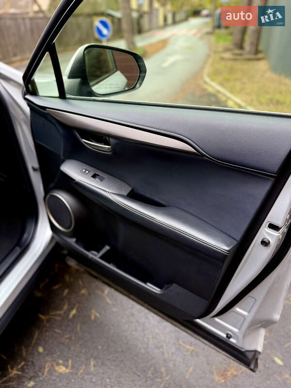 Позашляховик / Кросовер Lexus NX 2015 в Києві фото 9 Позашляховик / Кросовер Lexus NX 2015 в Києві