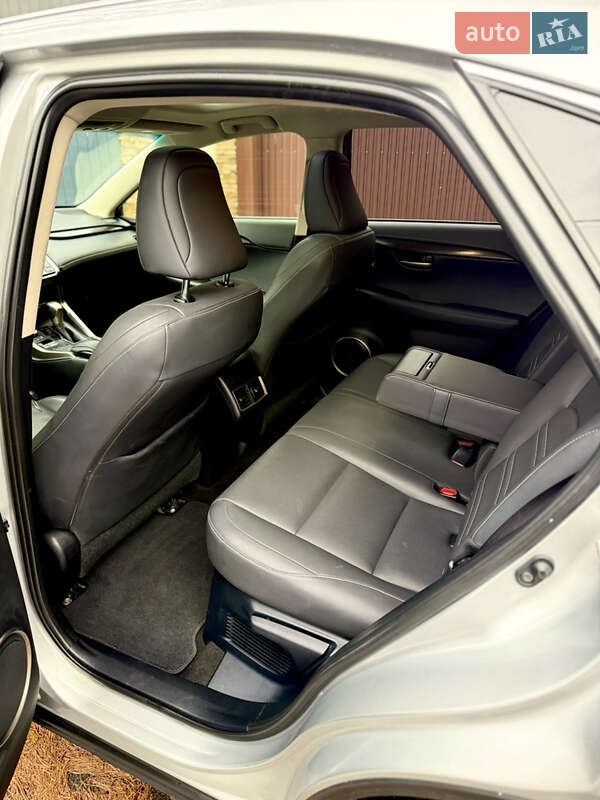 Позашляховик / Кросовер Lexus NX 2015 в Києві фото 18 Позашляховик / Кросовер Lexus NX 2015 в Києві