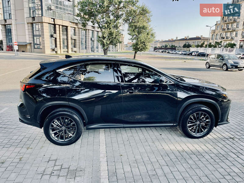 Позашляховик / Кросовер Lexus NX 2023 в Одесі