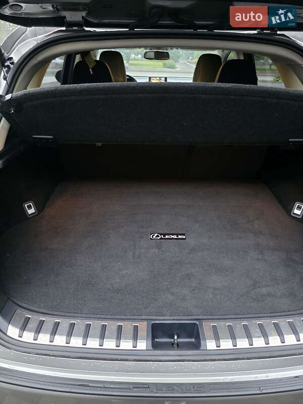 Позашляховик / Кросовер Lexus NX 2014 в Хмельницькому