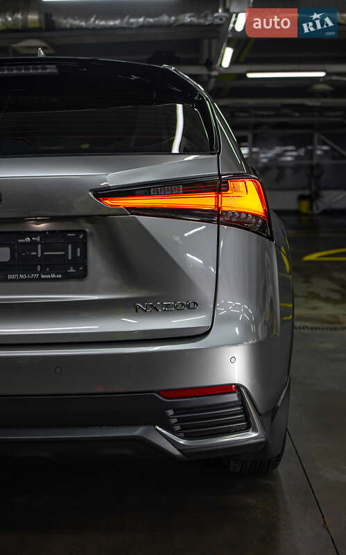 Позашляховик / Кросовер Lexus NX 2020 в Чернівцях