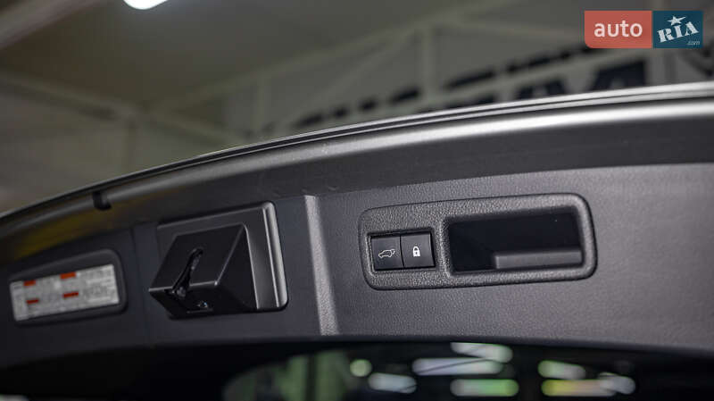 Позашляховик / Кросовер Lexus NX 2020 в Чернівцях