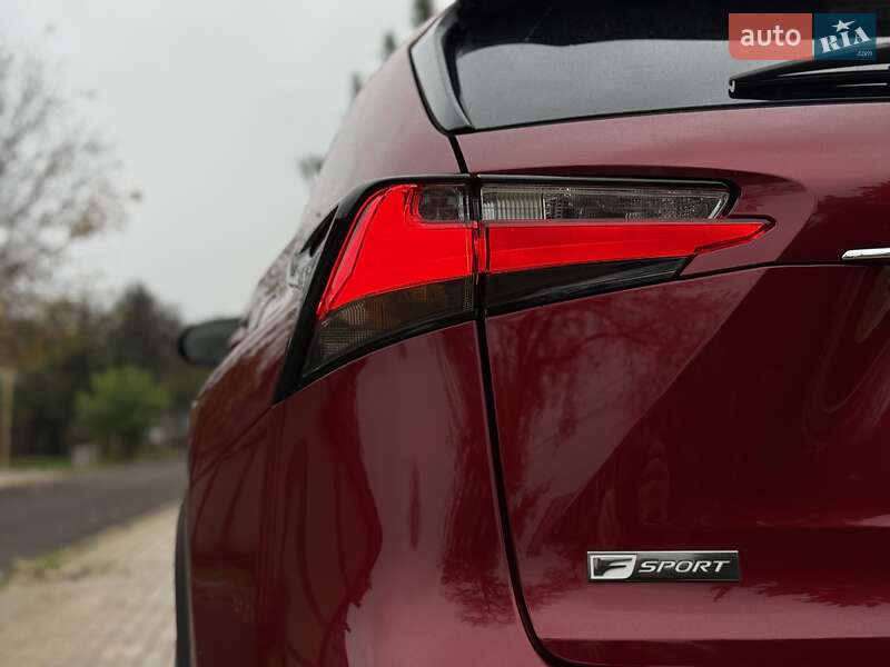 Позашляховик / Кросовер Lexus NX 2015 в Одесі