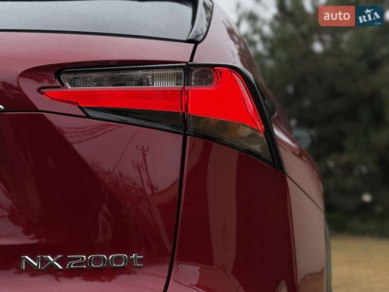 Позашляховик / Кросовер Lexus NX 2015 в Одесі