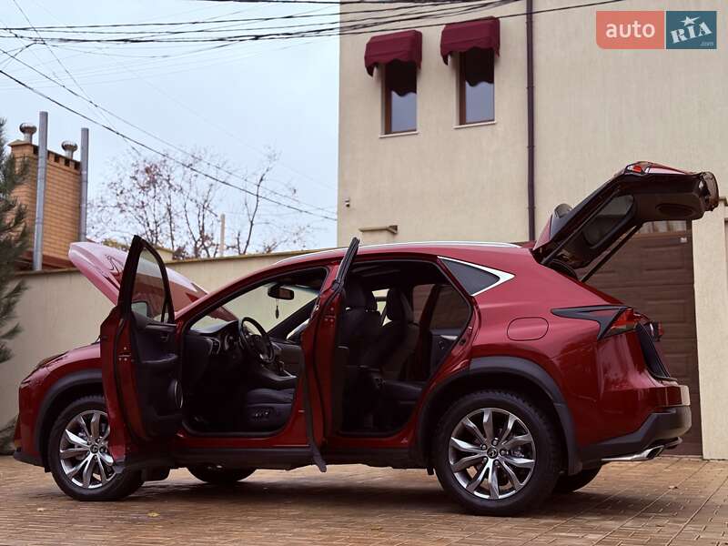 Позашляховик / Кросовер Lexus NX 2015 в Одесі