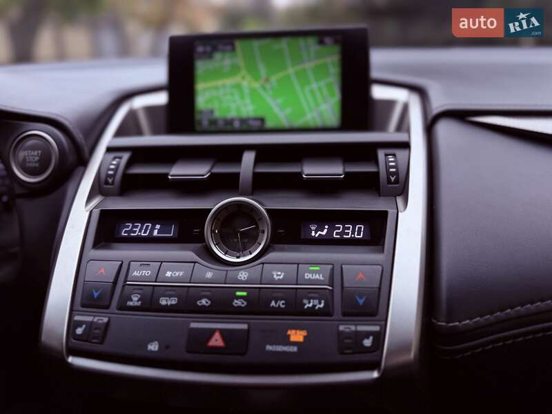 Позашляховик / Кросовер Lexus NX 2015 в Одесі