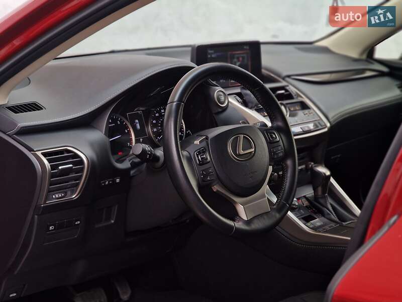 Позашляховик / Кросовер Lexus NX 2018 в Одесі