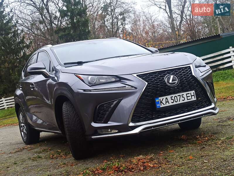 Позашляховик / Кросовер Lexus NX 2015 в Білій Церкві