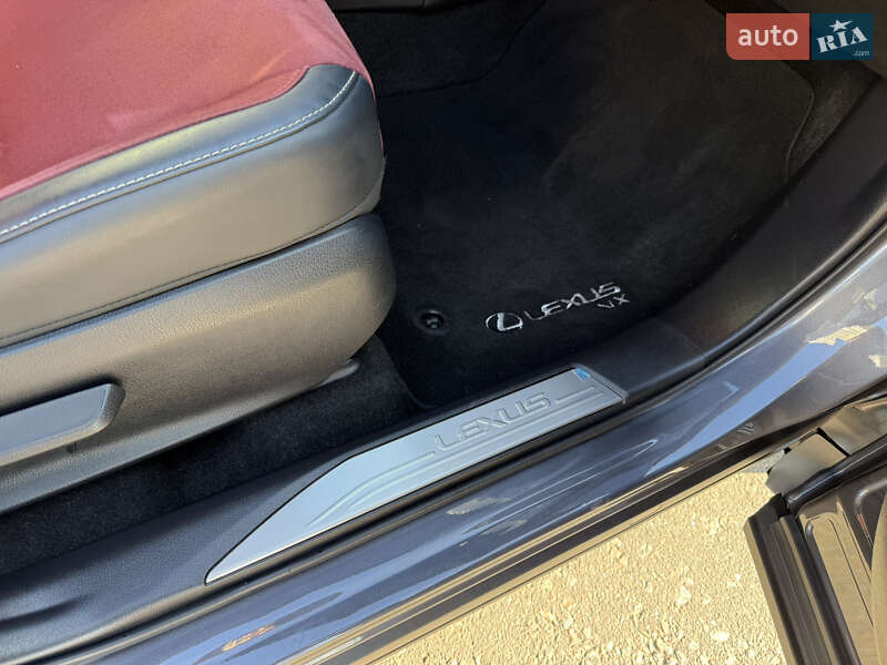 Внедорожник / Кроссовер Lexus NX 2022 в Одессе