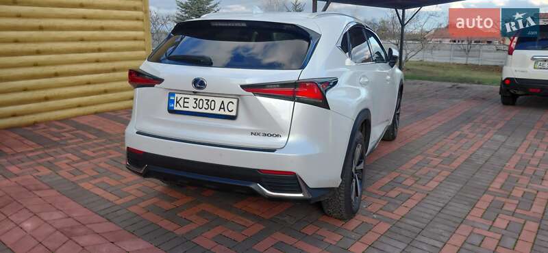 Позашляховик / Кросовер Lexus NX 2021 в Кривому Розі