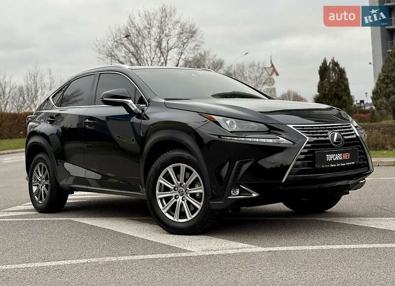 Позашляховик / Кросовер Lexus NX 2018 в Києві