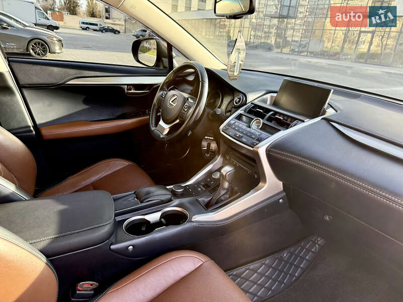 Позашляховик / Кросовер Lexus NX 2014 в Дніпрі фото 31 Позашляховик / Кросовер Lexus NX 2014 в Дніпрі