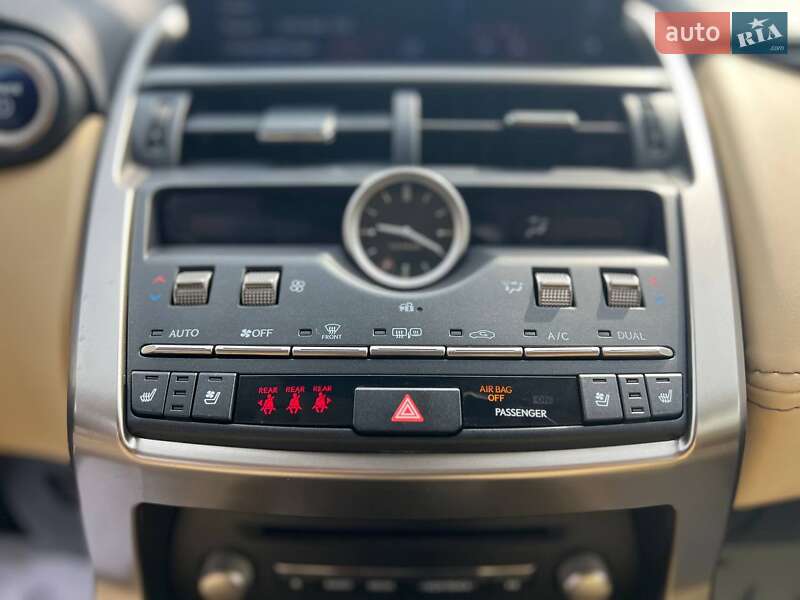 Позашляховик / Кросовер Lexus NX 2020 в Одесі